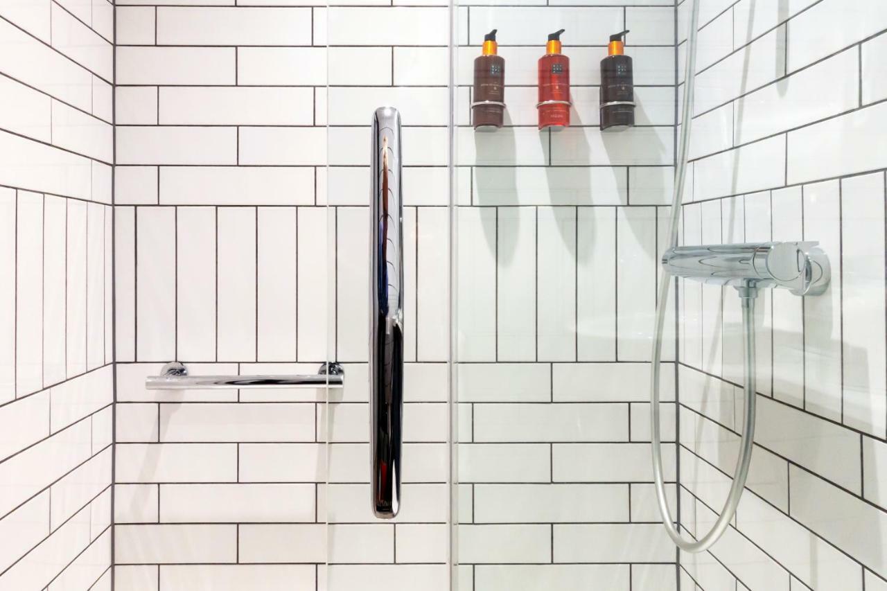 Double Room,805667688:JPEG